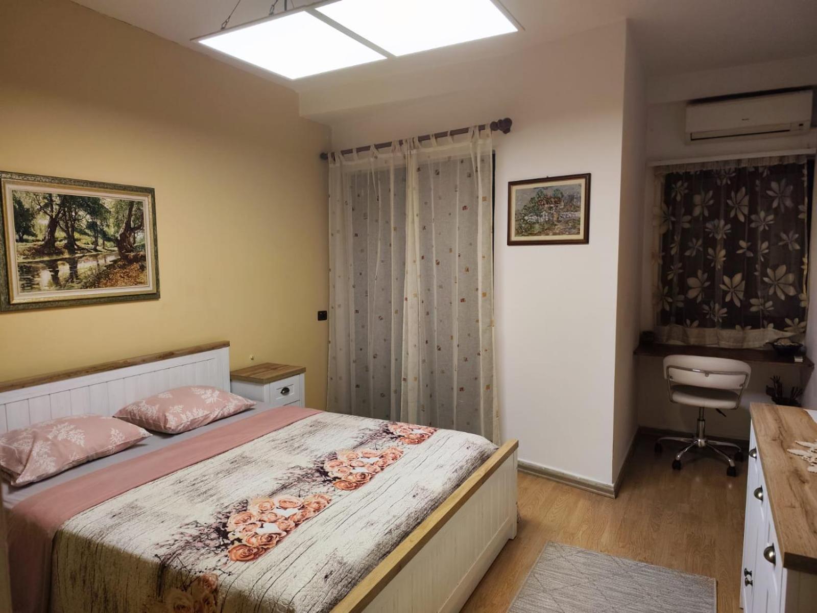 The Best Guesthouse In Tirana Exterior photo